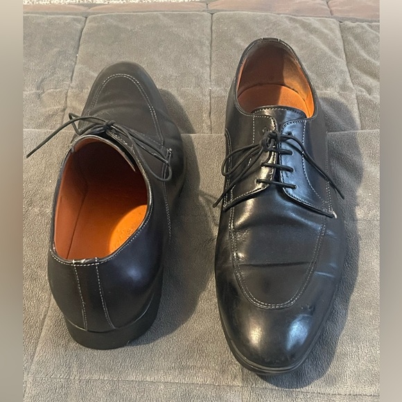 Santoni black shoes size 1/2 made in Italy